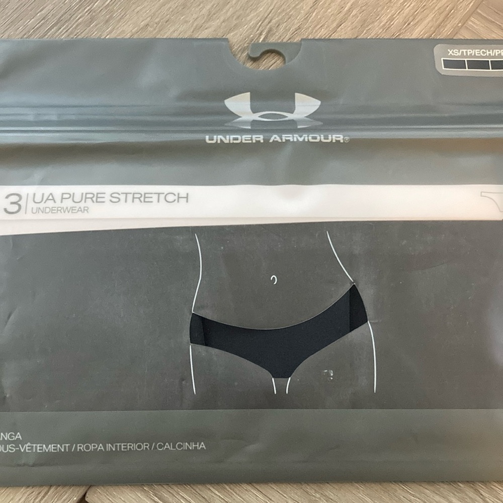 UA pure stretch underwear size XS black